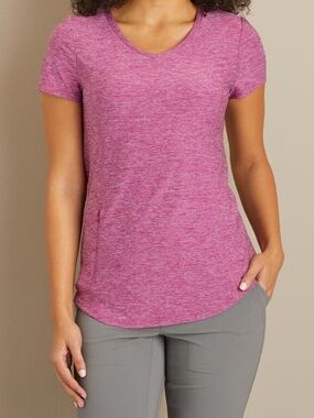 NWT Women's Armachillo Cooling Short Sleeve T-Shirt